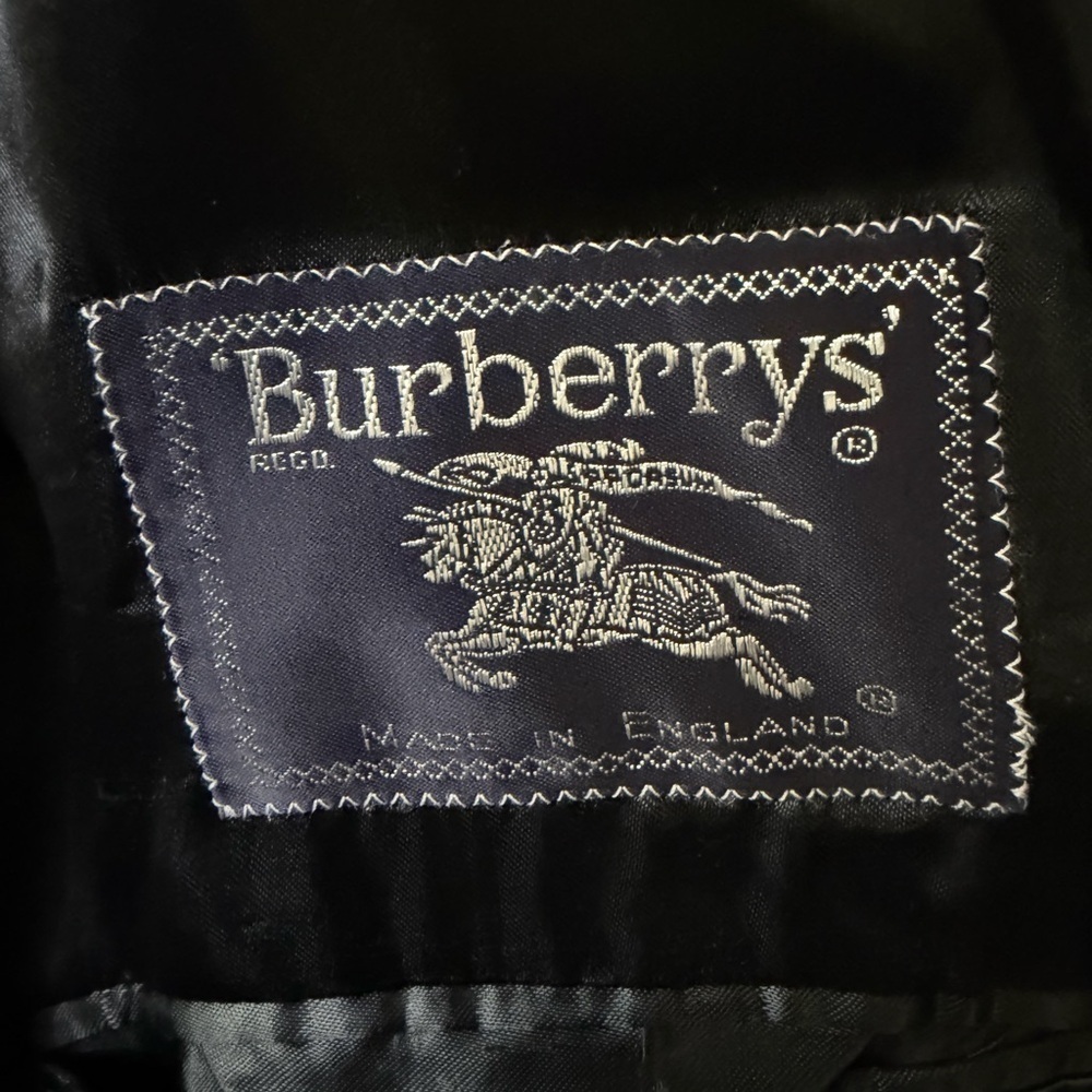 Burberry vintage Men's Black Trench Coat - Picture 3 of 12